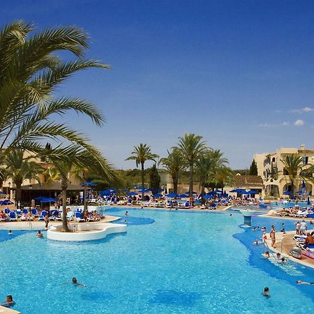 Globales Aparthotel Bouganvilla Sa Coma  Luaran gambar