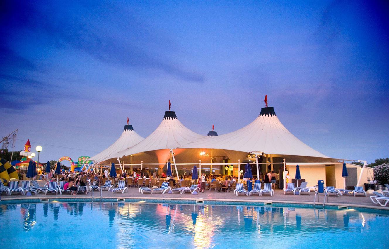 Globales Aparthotel Bouganvilla Sa Coma  Luaran gambar