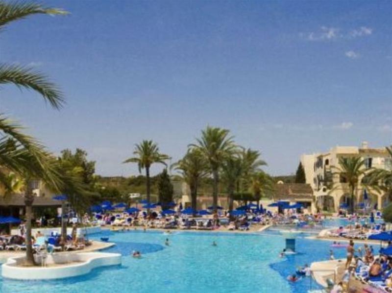 Globales Aparthotel Bouganvilla Sa Coma  Luaran gambar